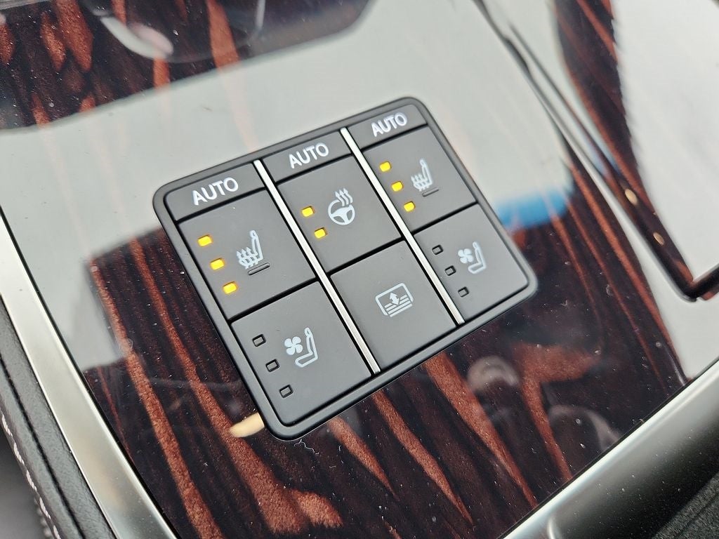 2023 Lexus LS 500 Base